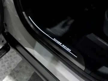 Range Rover Sport Dynamic HSE P460e AWD PHEV L461