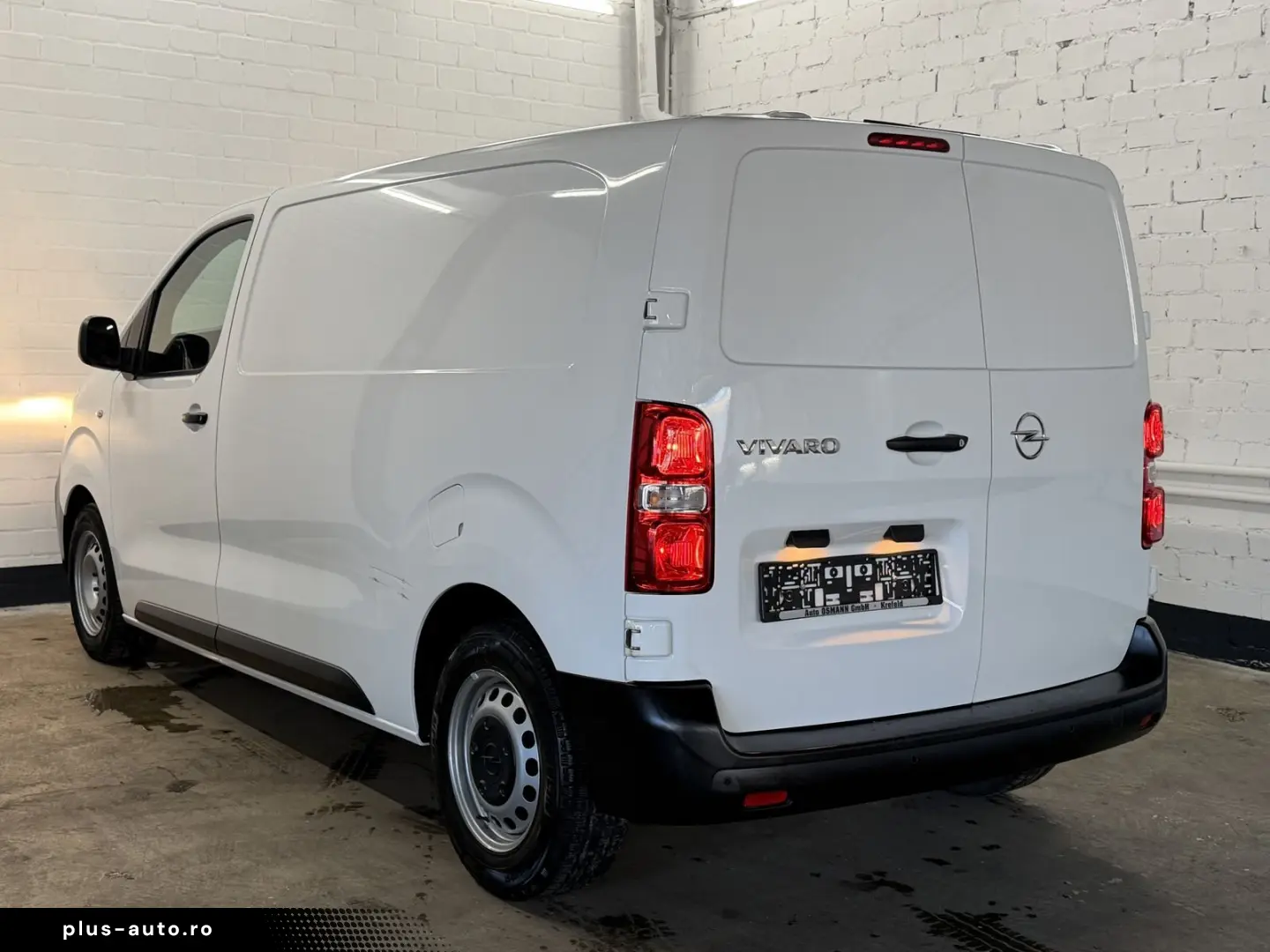 OPEL Vivaro 1.5 D Cargo Edition M L2 Klima 3-Sitzer