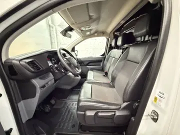 OPEL Vivaro 1.5 D Cargo Edition M L2 Klima 3-Sitzer