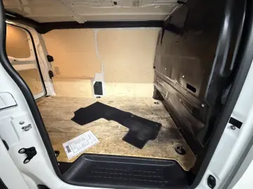 OPEL Vivaro 1.5 D Cargo Edition M L2 Klima 3-Sitzer