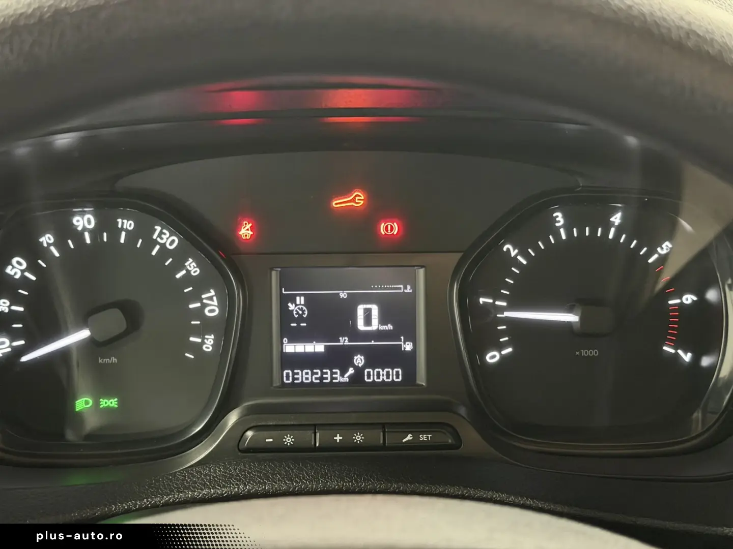 OPEL Vivaro 1.5 D Cargo Edition M L2 Klima 3-Sitzer