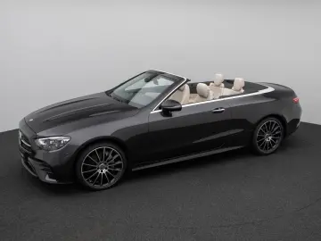 MERCEDES-BENZ E 220 d AMG 360  Burmester DAB Belüftung Voll