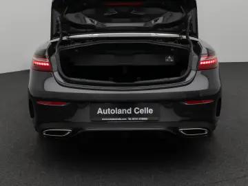 MERCEDES-BENZ E 220 d AMG 360  Burmester DAB Belüftung Voll