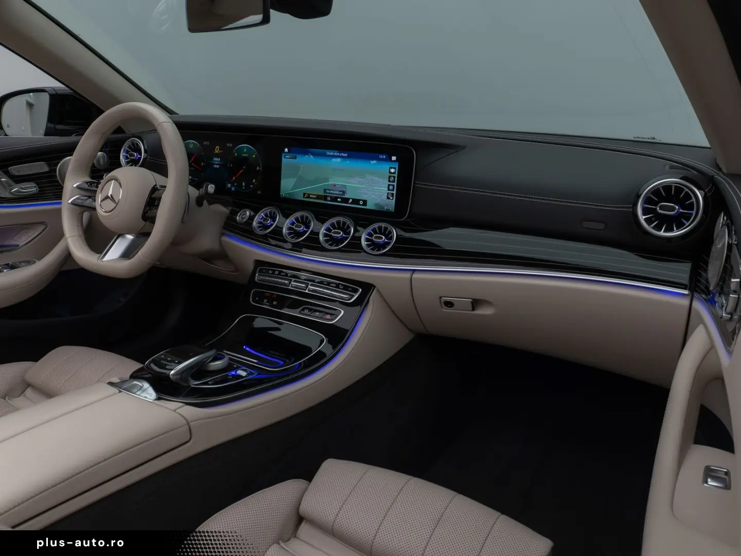 MERCEDES-BENZ E 220 d AMG 360  Burmester DAB Belüftung Voll