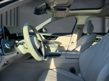 MERCEDES-BENZ E 220 d Exclusive DigitalLi. Distr. 36&hellip;