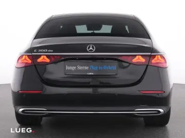 MERCEDES-BENZ E 300 de Exclusive Pano AHK DLight HUD&hellip;