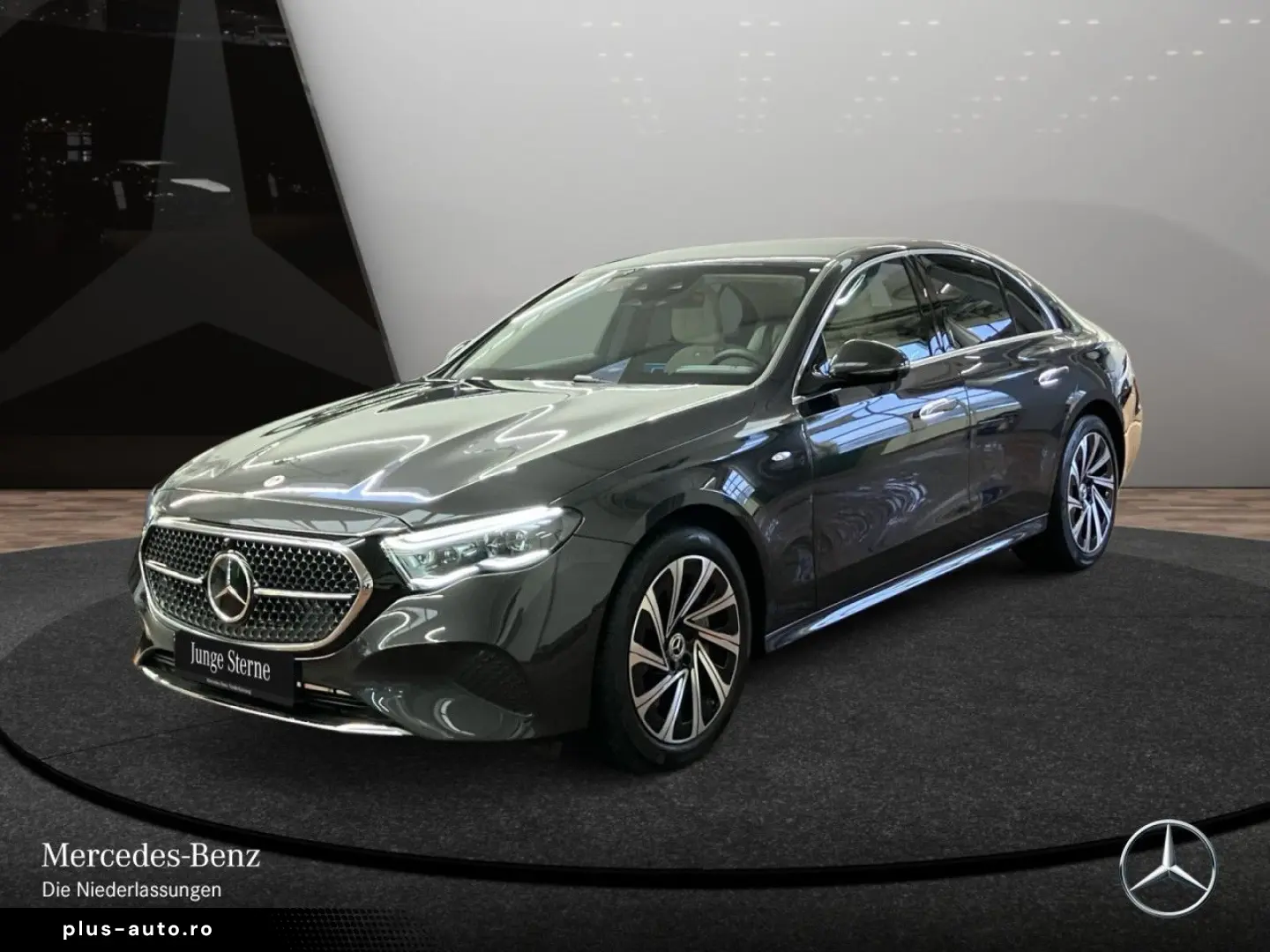 MERCEDES-BENZ E 300 e AVANTGARDE ADV  SUPER 4D ENERG&hellip;