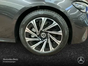 MERCEDES-BENZ E 300 e AVANTGARDE ADV  SUPER 4D ENERG&hellip;