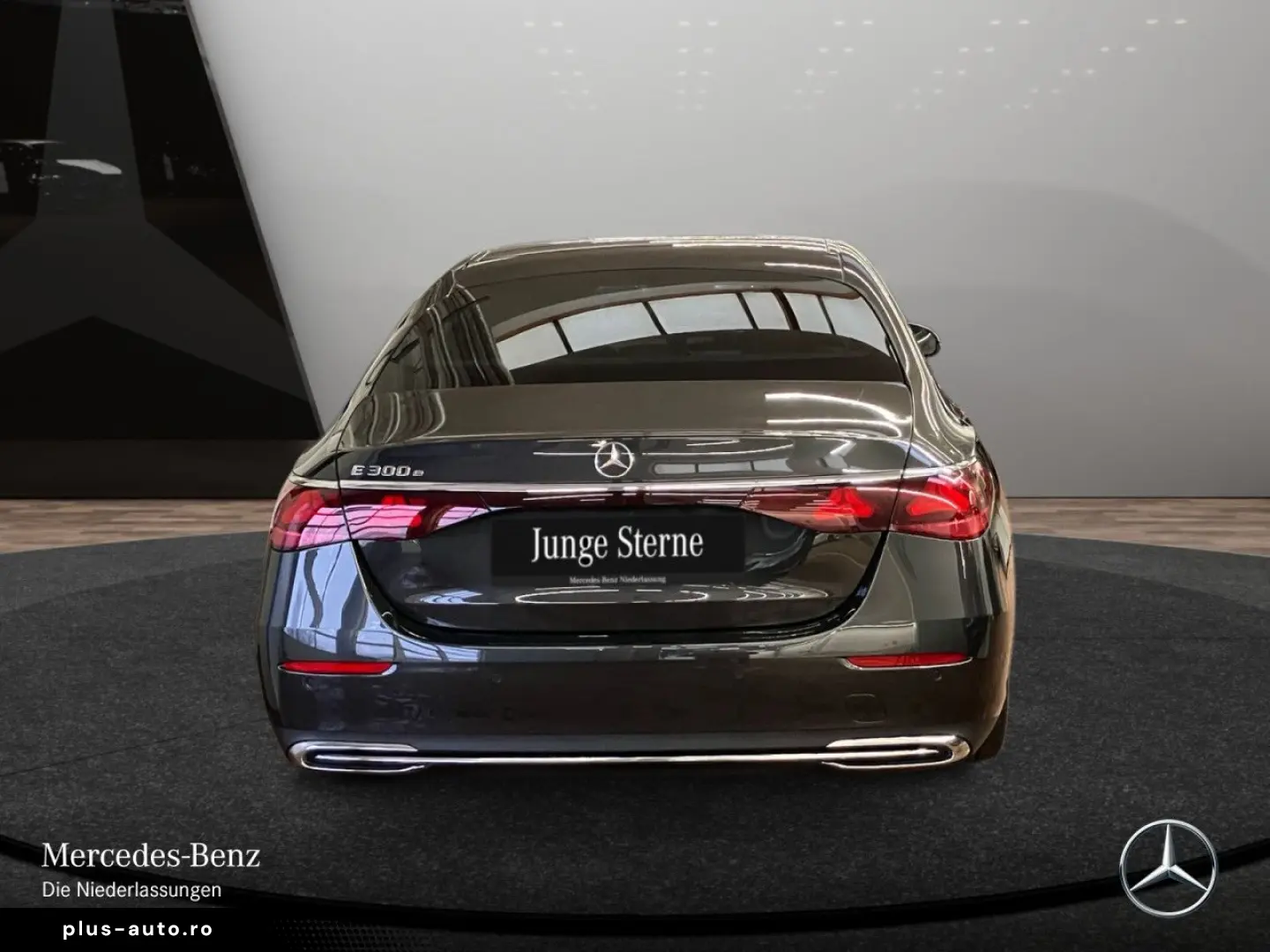 MERCEDES-BENZ E 300 e AVANTGARDE ADV  SUPER 4D ENERG&hellip;