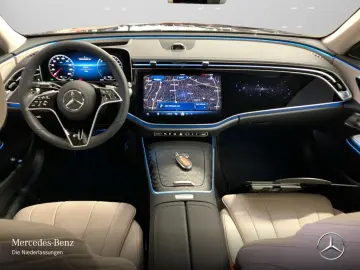MERCEDES-BENZ E 300 e AVANTGARDE ADV  SUPER 4D ENERG&hellip;