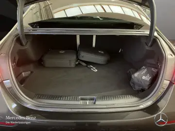 MERCEDES-BENZ E 300 e AVANTGARDE ADV  SUPER 4D ENERG&hellip;