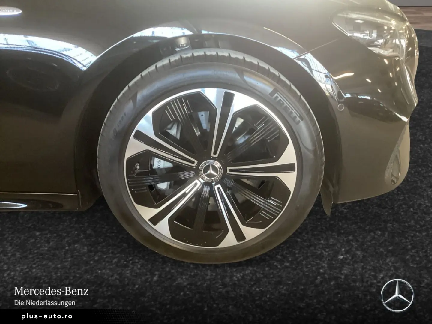 MERCEDES-BENZ E 300 e AVANTGARDE ADV  DIGI-LIGHT BURM SITZKL