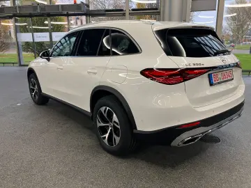MERCEDES-BENZ GLC 300 e 4Matic