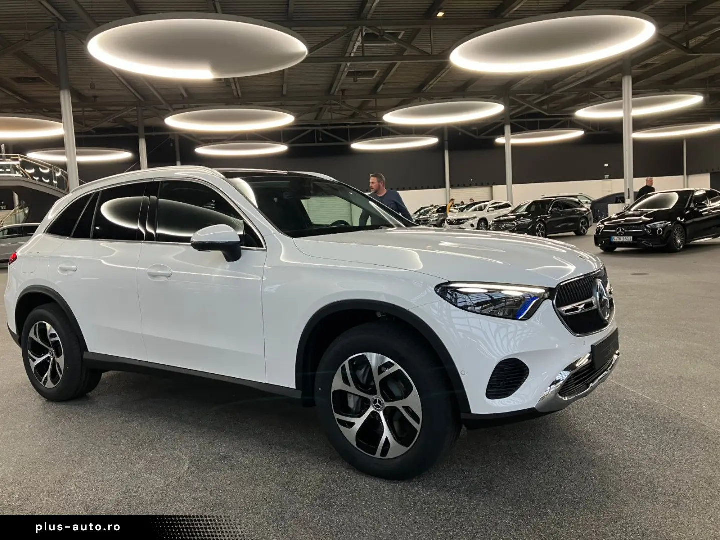 MERCEDES-BENZ GLC 300 e 4Matic