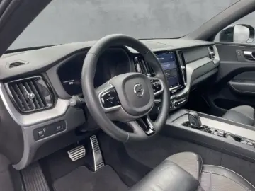 VOLVO XC60 R Design AWD AHK Navi Memory Sport-Sitze Le