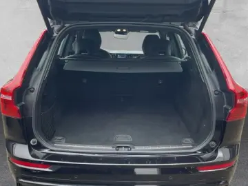 VOLVO XC60 R Design AWD AHK Navi Memory Sport-Sitze Le