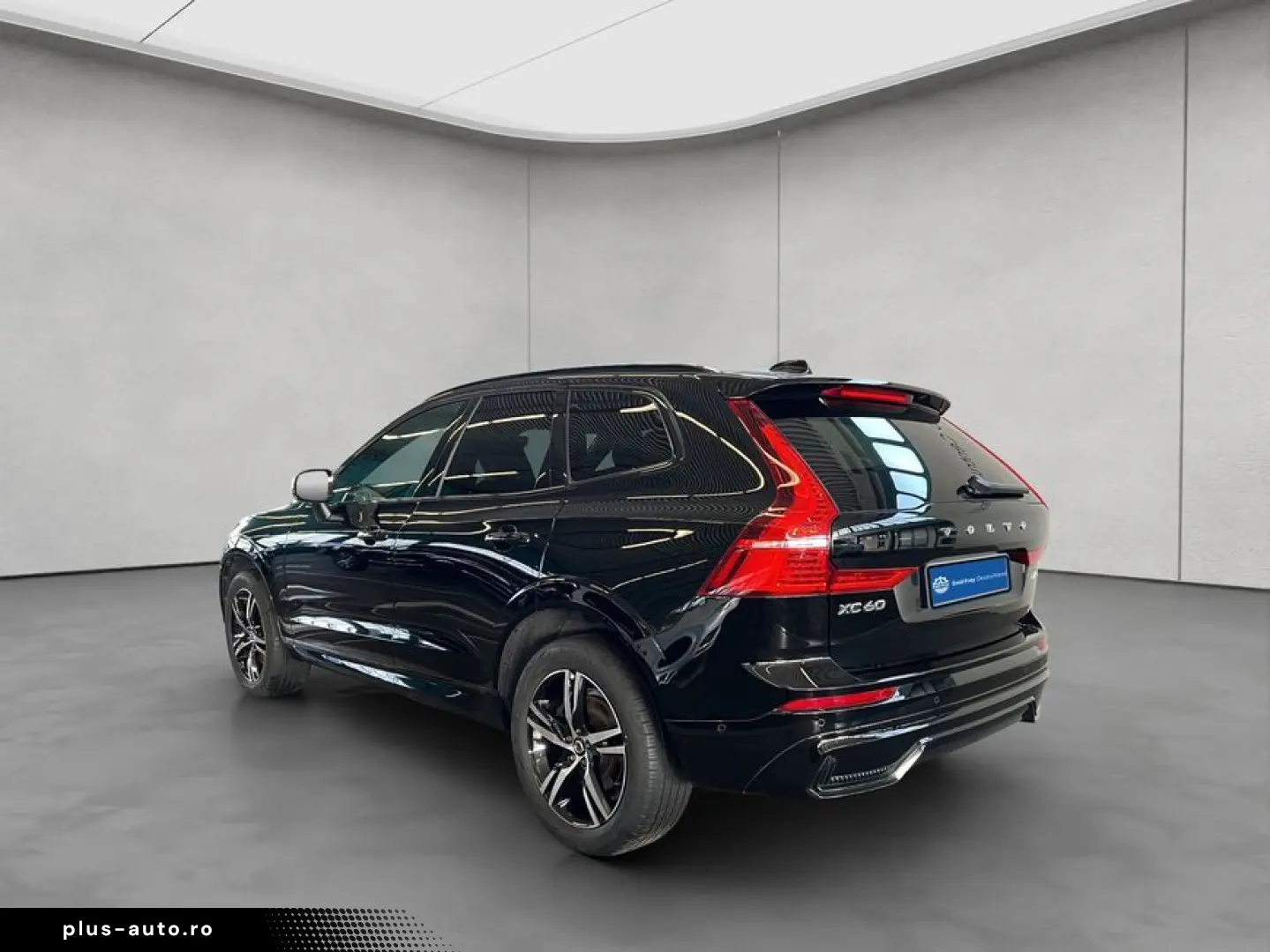 VOLVO XC60 B5 D AWD R-Design Glasd 360  Nappaleder AHK