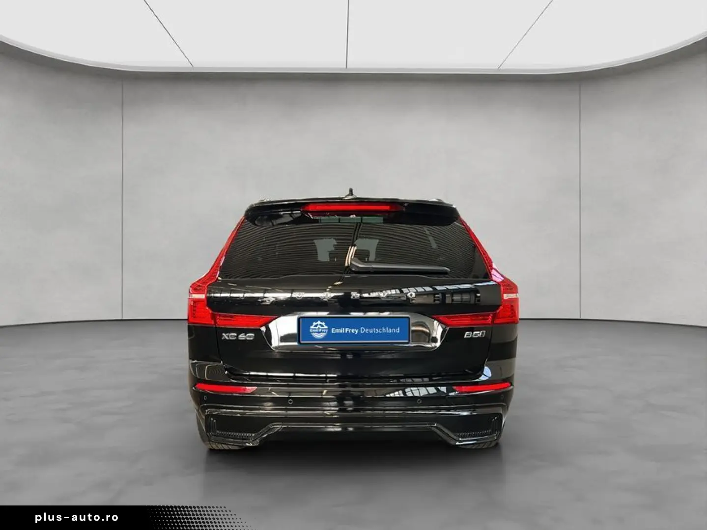 VOLVO XC60 B5 D AWD R-Design Glasd 360  Nappaleder AHK