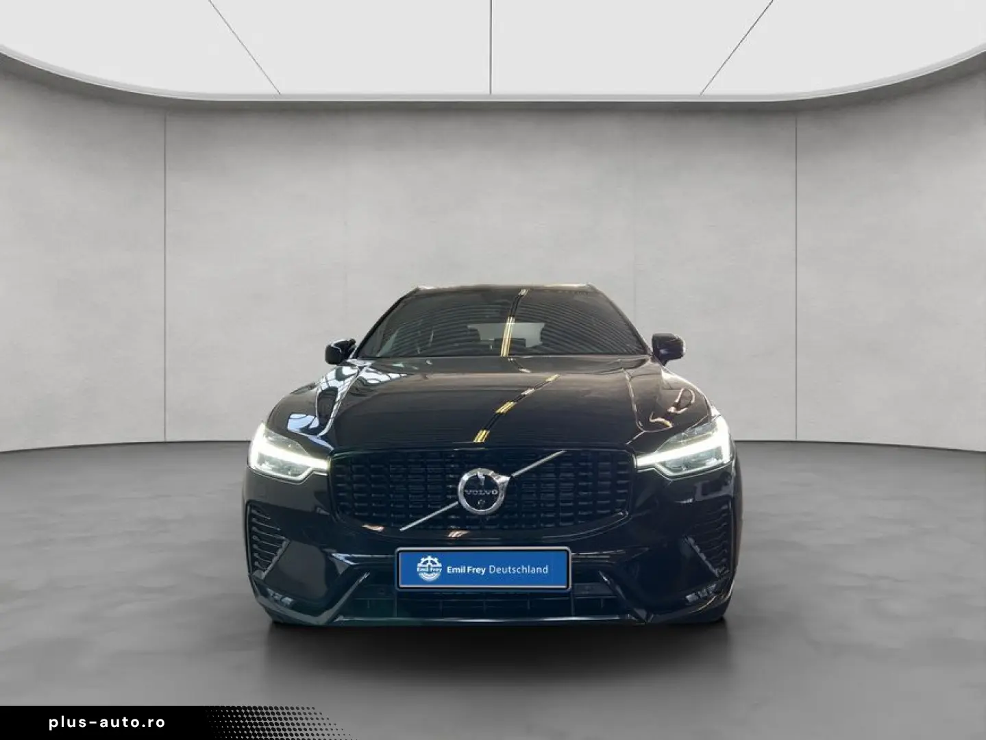 VOLVO XC60 B5 D AWD R-Design Glasd 360  Nappaleder AHK