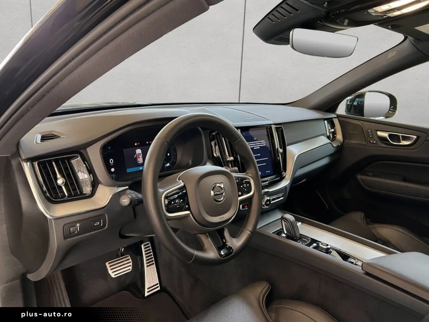 VOLVO XC60 B5 D AWD R-Design Glasd 360  Nappaleder AHK