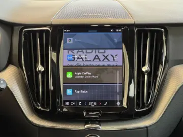 VOLVO XC60 B5 D AWD R-Design Glasd 360  Nappaleder AHK