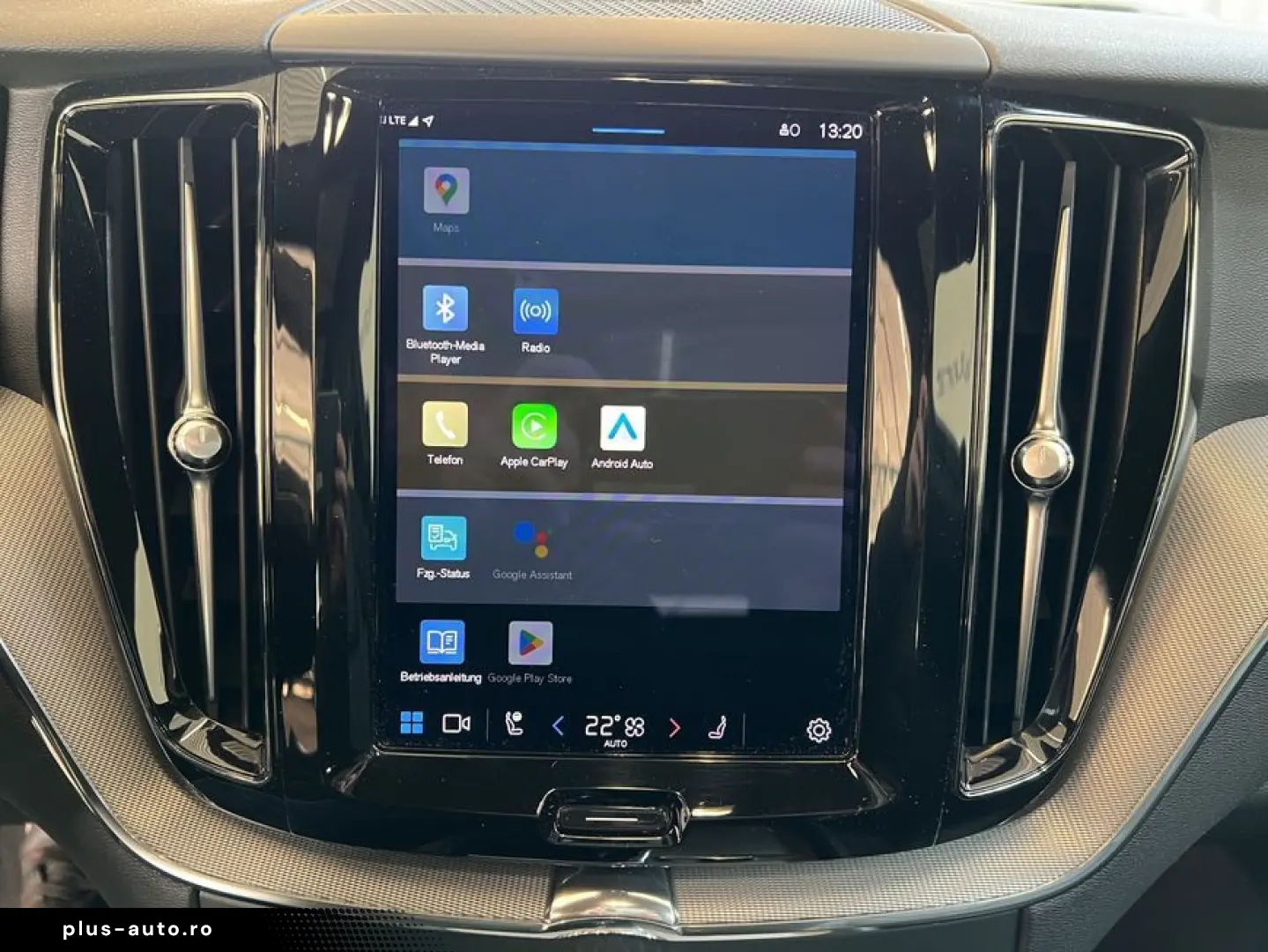 VOLVO XC60 B5 D AWD R-Design Glasd 360  Nappaleder AHK