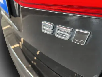 VOLVO XC60 B5 D AWD R-Design Glasd 360  Nappaleder AHK