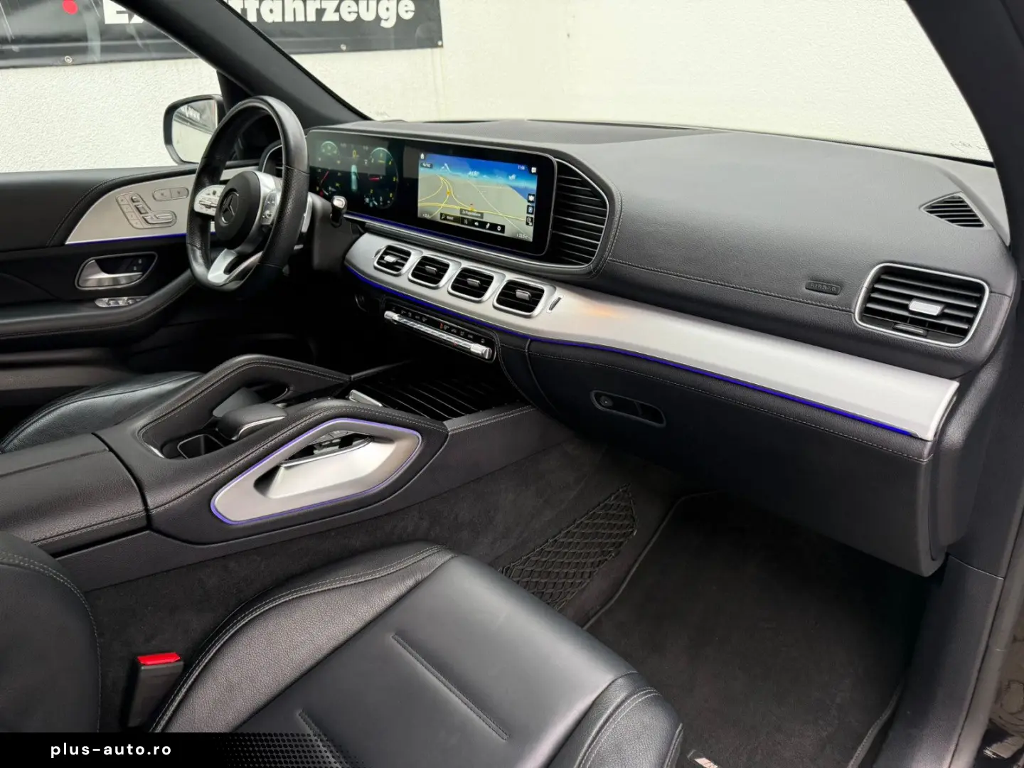 MERCEDES-BENZ GLE 300 d 4Matic LEDER 360 LED HUD