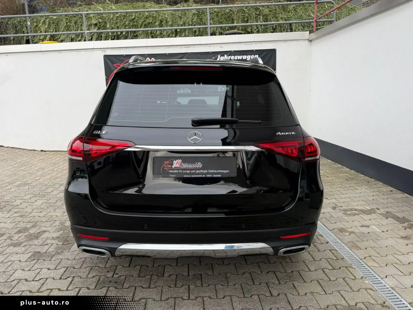 MERCEDES-BENZ GLE 300 d 4Matic LEDER 360 LED HUD