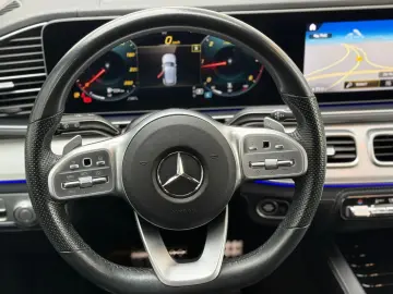 MERCEDES-BENZ GLE 300 d 4Matic LEDER 360 LED HUD
