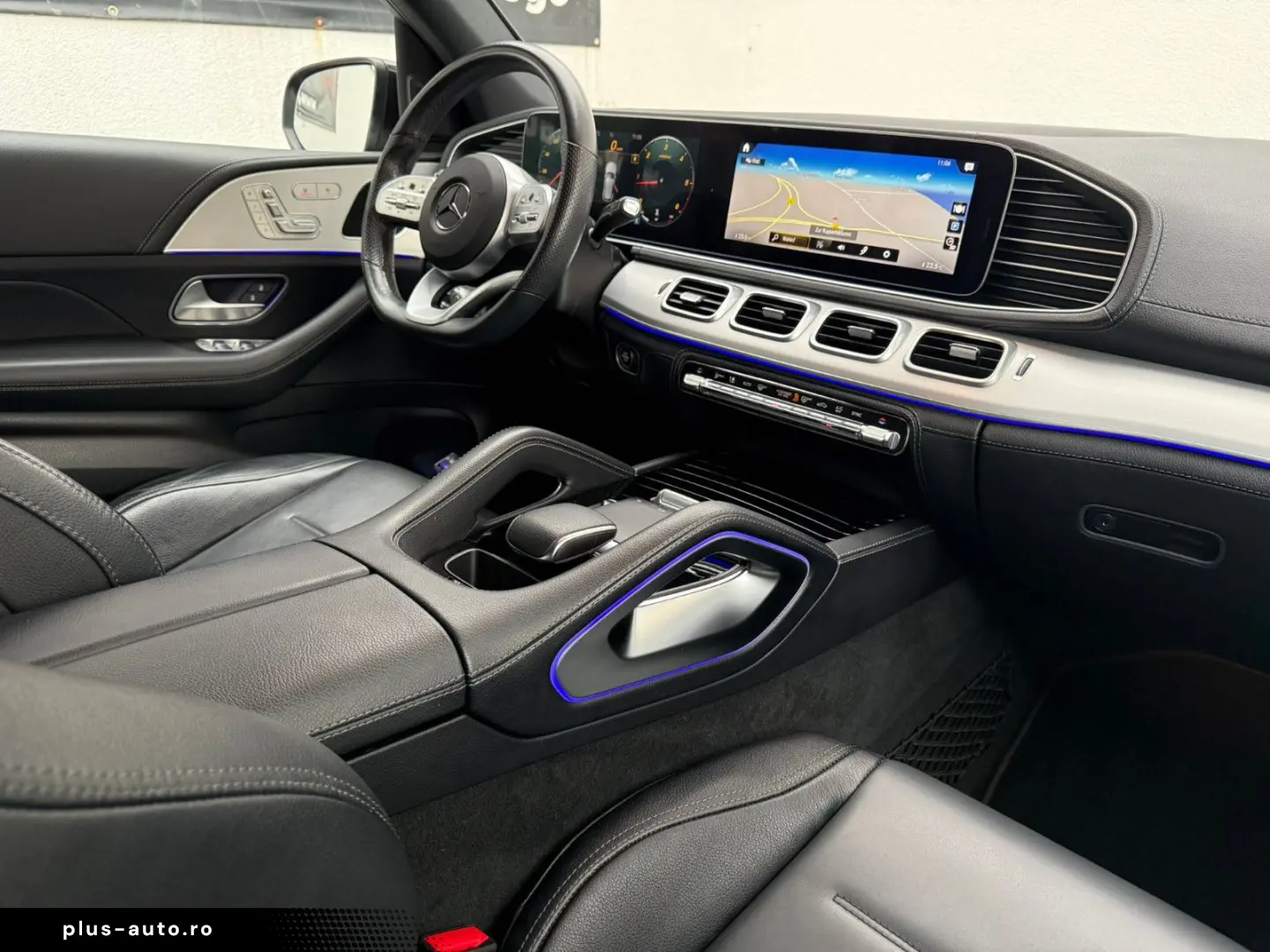 MERCEDES-BENZ GLE 300 d 4Matic LEDER 360 LED HUD