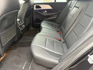 MERCEDES-BENZ GLE 300 d 4Matic LEDER 360 LED HUD