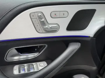 MERCEDES-BENZ GLE 300 d 4Matic LEDER 360 LED HUD