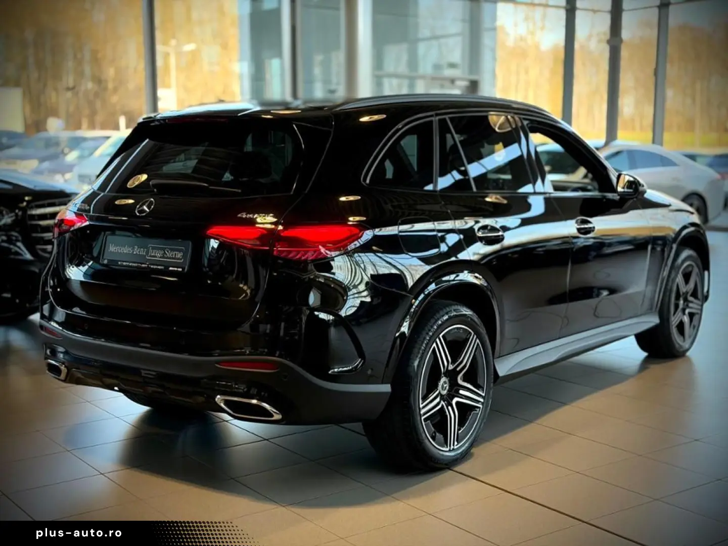 MERCEDES-BENZ GLC 300 e 4M AMG
