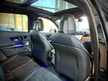 MERCEDES-BENZ GLC 300 e 4M AMG