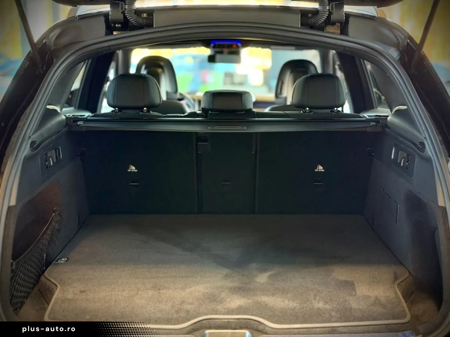 MERCEDES-BENZ GLC 300 e 4M AMG