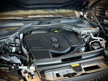 MERCEDES-BENZ GLC 300 e 4M AMG