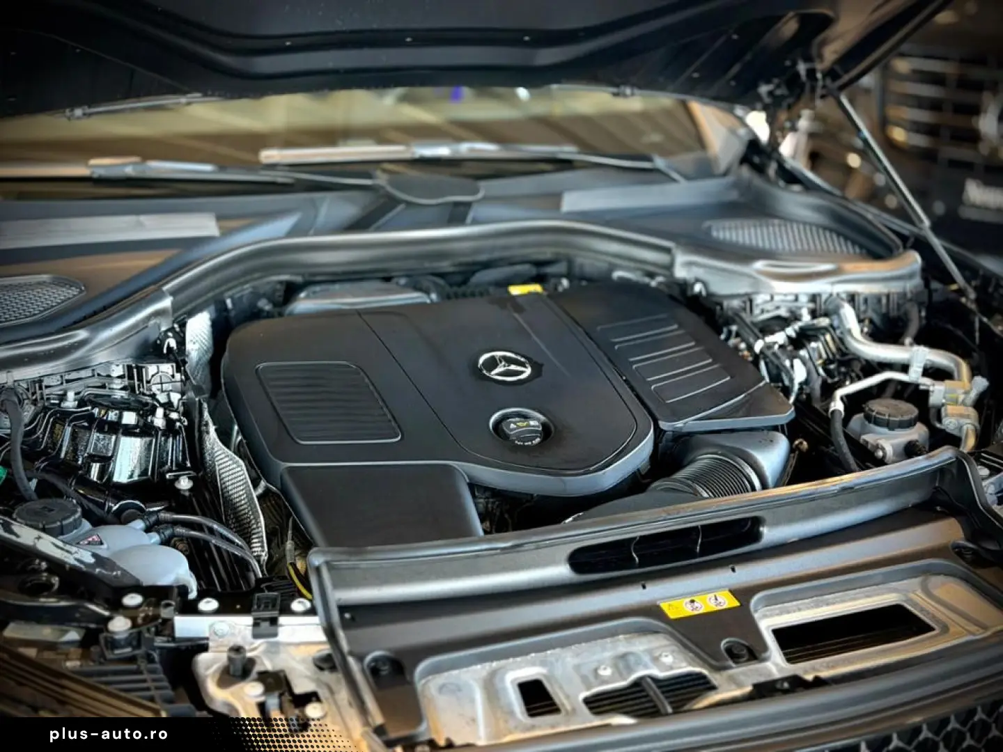 MERCEDES-BENZ GLC 300 e 4M AMG