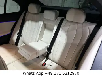 MERCEDES-BENZ E 220 d 4M AMG PANO LEDER 360 NIGHT MEM DISTR.