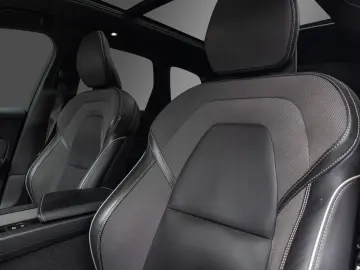 VOLVO XC60 B4 Diesel R Design AWD