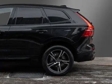 VOLVO XC60 B4 Diesel R Design AWD