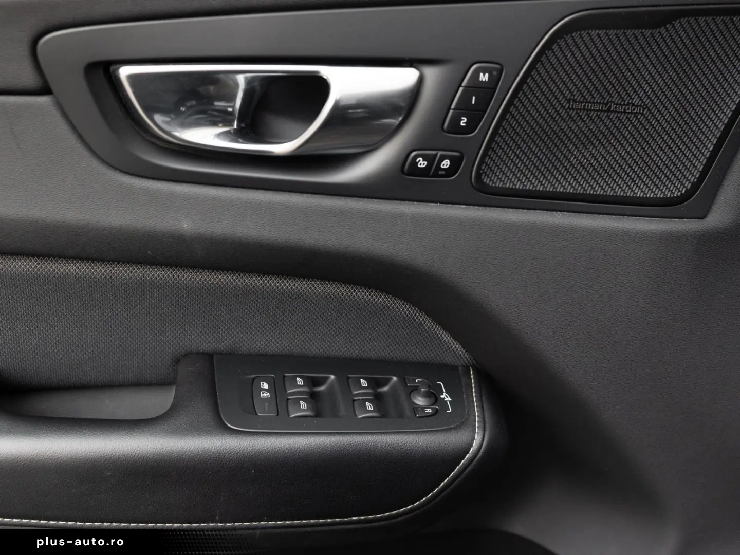 VOLVO XC60 B4 Diesel R Design AWD