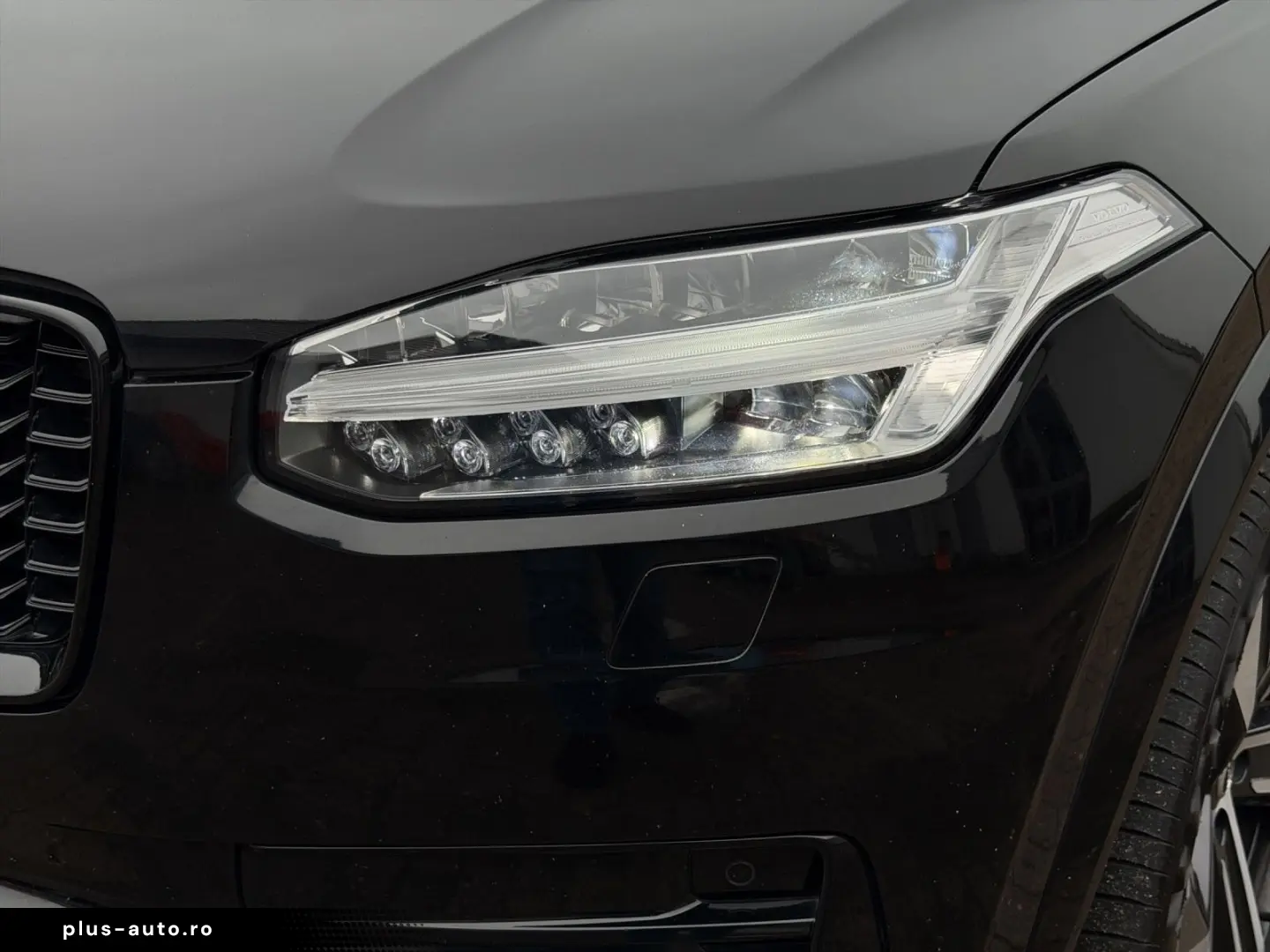 VOLVO XC90 B5 R Design AWD HARMAN KARDON AHK PANO ACC