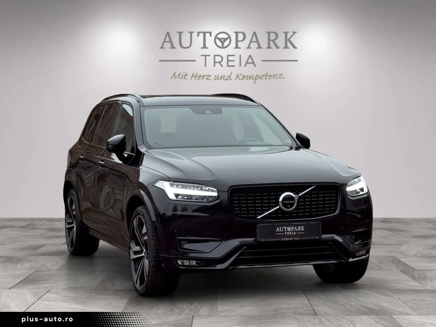 VOLVO XC90 B5 R Design AWD HARMAN KARDON AHK PANO ACC