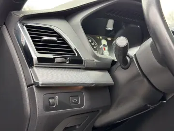 VOLVO XC90 B5 R Design AWD HARMAN KARDON AHK PANO ACC