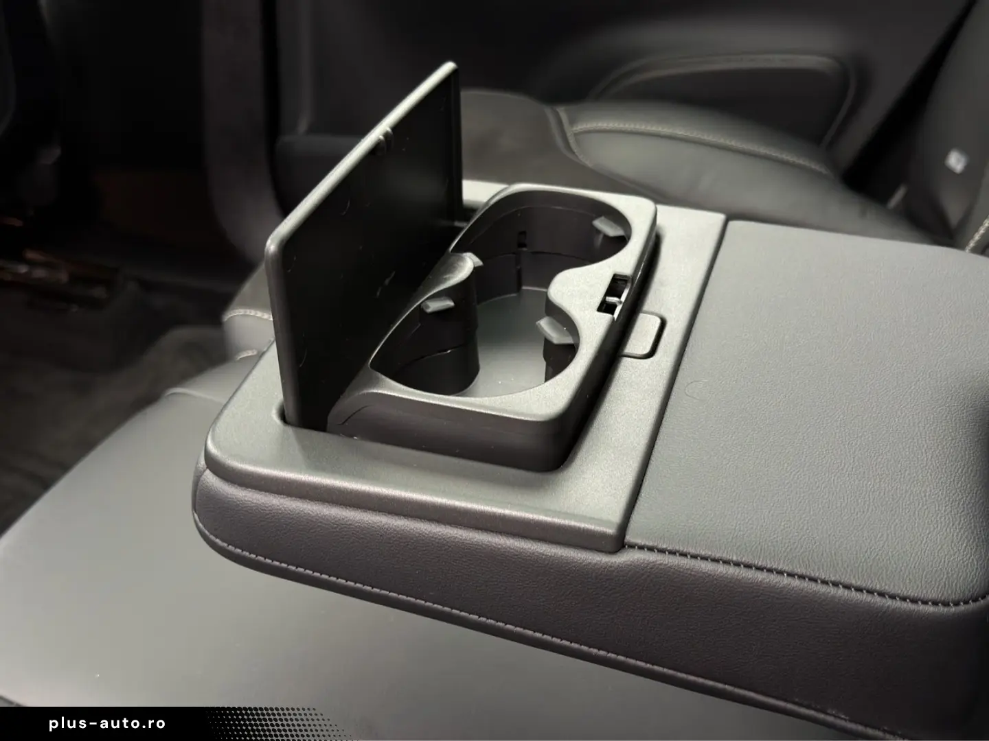 VOLVO XC90 B5 R Design AWD HARMAN KARDON AHK PANO ACC