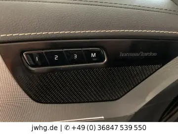 VOLVO XC90 R Design AWD LED  FourC ACC Kam DAB Carplay