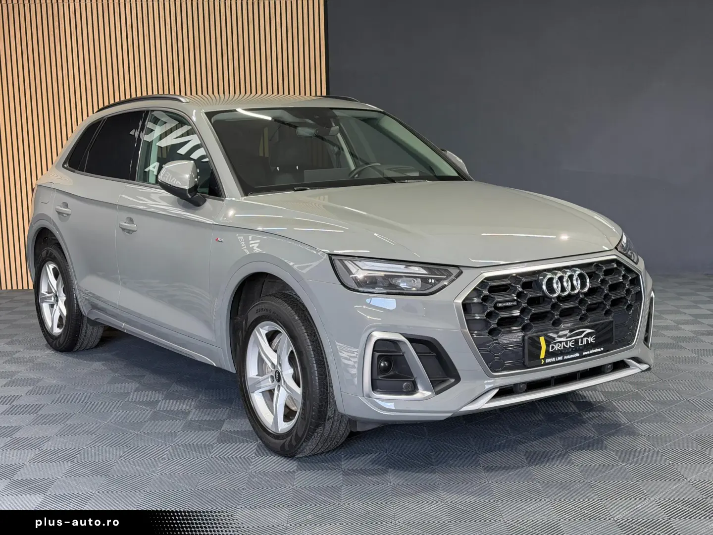 AUDI Q5 45 TFSI quattro S tronic S line