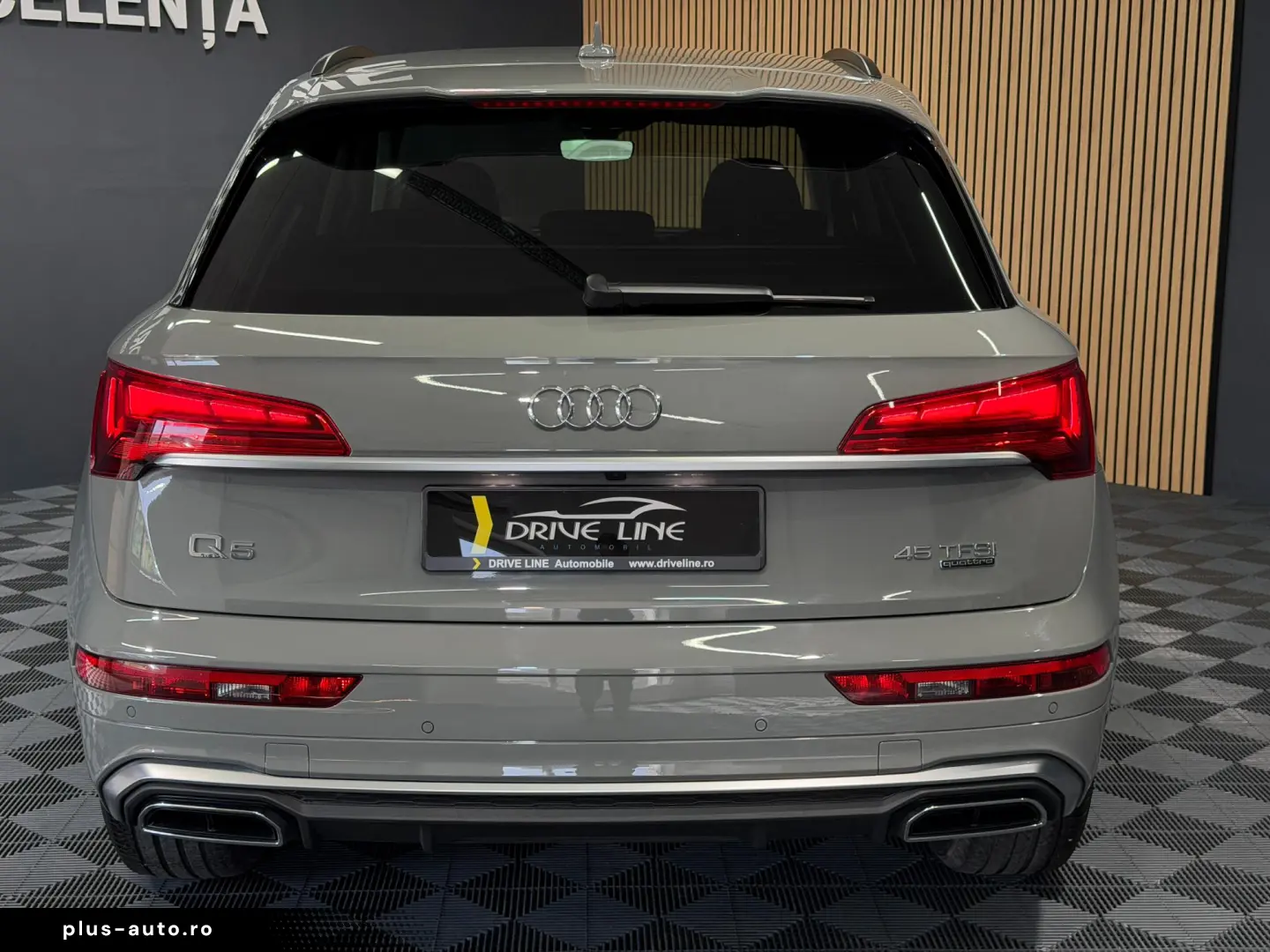 AUDI Q5 45 TFSI quattro S tronic S line