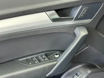 AUDI Q5 45 TFSI quattro S tronic S line